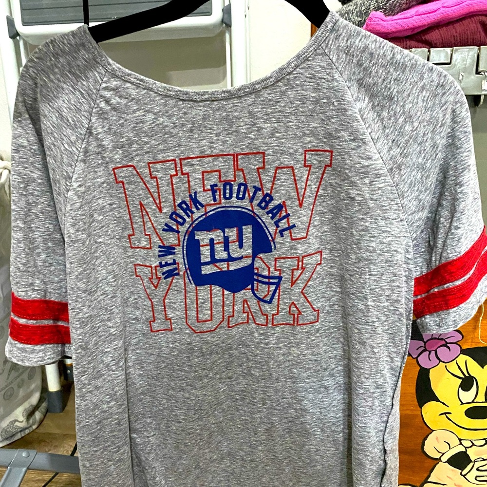 NFL Giants shirt